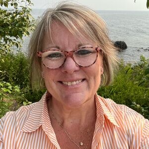 Meet your Posher, Shannon